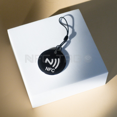Brelok TAG NFC NTAG213 13.56MHz pusty programowalny Czarny
