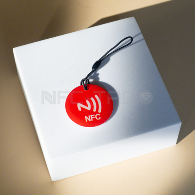Brelok TAG NFC NTAG213 13.56MHz pusty programowalny Czerwony - Zestaw 5 SZT